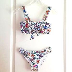 O'Neill Girls Swimsuit Surfer Style 2 Piece Size 12 EUC